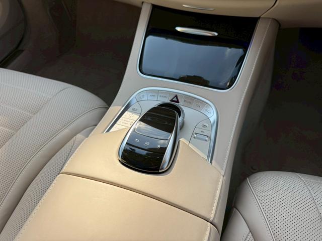 Ｓクラス Ｓ３００ｈロング　ＡＭＧライン　パノラマスライディングルーフ　ベージュ革　レーダーセーフティＰＫＧ　ＨＵＤ　Ｂｕｒｍｅｓｔｅｒサウンド　ＬＥＤヘッドライト　シートヒーター　ベンチレーション　地デジ　３６０°Ｃ　禁煙（30枚目）