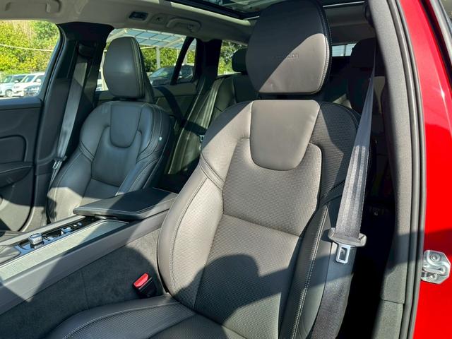 V60 T5 インスクリプション パノラマスライディングルーフ ブラックレザー インテリセーフ ACC ヘッドアップディスプレイ harman/kardon LED パワーシート シートヒーター カープレイ 地デジ 360°C 禁煙(27枚目)