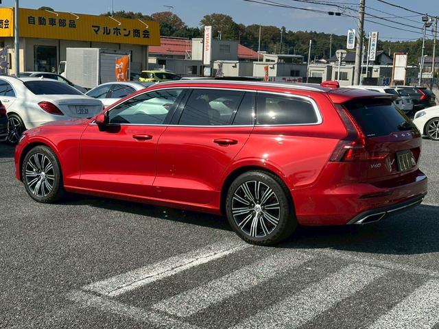 V60 T5 インスクリプション パノラマスライディングルーフ ブラックレザー インテリセーフ ACC ヘッドアップディスプレイ harman/kardon LED パワーシート シートヒーター カープレイ 地デジ 360°C 禁煙(49枚目)