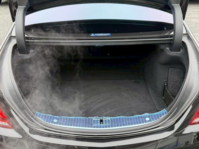 Ｓクラス Ｓ５５０ロング　ＡＭＧスポーツＰＫＧ　ＷＡＬＤ２１インチＡＷ　ローダウン　マフラー　パノラマＳＲ　ブラックレザー　ＲＳＰ　Ｂｕｒｍｅｓｔｅｒ　ＬＥＤ　シートヒーター　ベンチレーション　ナビ　地デジ　禁煙（27枚目）