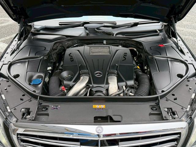Ｓクラス Ｓ５５０ロング　ＡＭＧスポーツＰＫＧ　ＷＡＬＤ２１インチＡＷ　ローダウン　マフラー　パノラマＳＲ　ブラックレザー　ＲＳＰ　Ｂｕｒｍｅｓｔｅｒ　ＬＥＤ　シートヒーター　ベンチレーション　ナビ　地デジ　禁煙（29枚目）