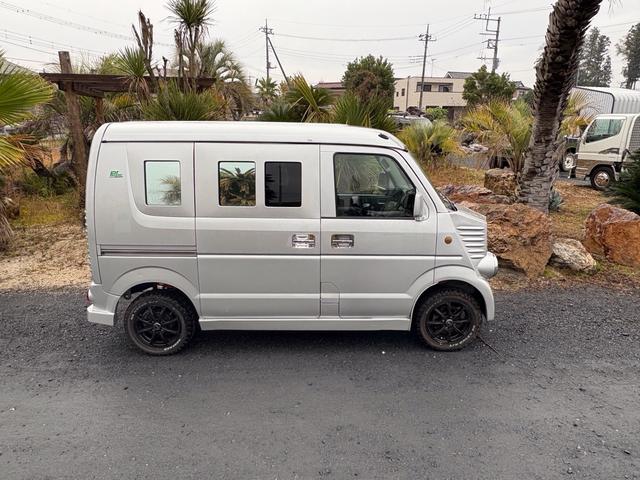 エブリイ PA AC PS 5MT フレンチバスキット 外足回りリフトアップ MTタイヤ 外ホイール 外シートカバー 外フロアマット 外ハンドル ダッシュ板トリム塗装 オーディオディスプレー ETC バックカメラ(9枚目)