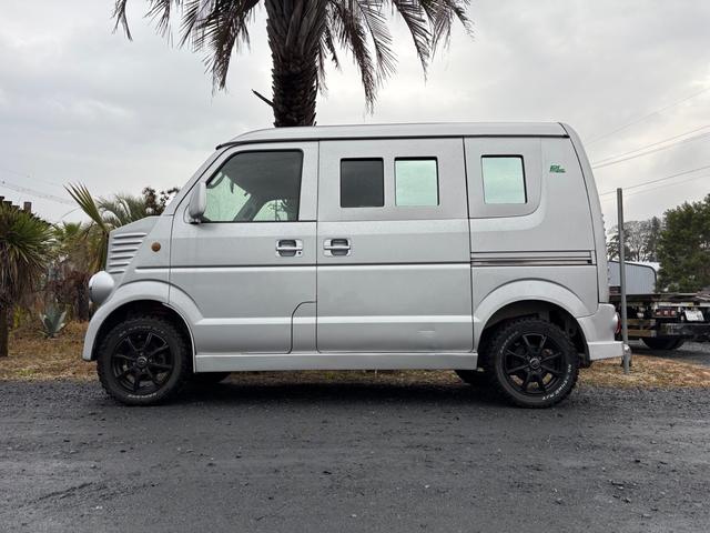 エブリイ PA AC PS 5MT フレンチバスキット 外足回りリフトアップ MTタイヤ 外ホイール 外シートカバー 外フロアマット 外ハンドル ダッシュ板トリム塗装 オーディオディスプレー ETC バックカメラ(22枚目)