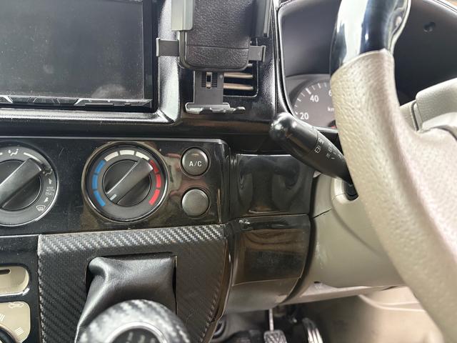 エブリイ PA AC PS 5MT フレンチバスキット 外足回りリフトアップ MTタイヤ 外ホイール 外シートカバー 外フロアマット 外ハンドル ダッシュ板トリム塗装 オーディオディスプレー ETC バックカメラ(34枚目)