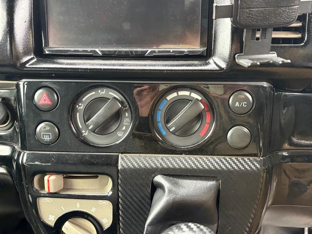 エブリイ PA AC PS 5MT フレンチバスキット 外足回りリフトアップ MTタイヤ 外ホイール 外シートカバー 外フロアマット 外ハンドル ダッシュ板トリム塗装 オーディオディスプレー ETC バックカメラ(39枚目)