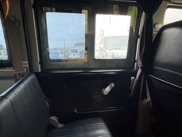 エブリイ PA AC PS 5MT フレンチバスキット 外足回りリフトアップ MTタイヤ 外ホイール 外シートカバー 外フロアマット 外ハンドル ダッシュ板トリム塗装 オーディオディスプレー ETC バックカメラ(55枚目)