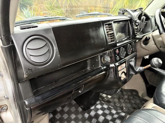 エブリイ PA AC PS 5MT フレンチバスキット 外足回りリフトアップ MTタイヤ 外ホイール 外シートカバー 外フロアマット 外ハンドル ダッシュ板トリム塗装 オーディオディスプレー ETC バックカメラ(59枚目)