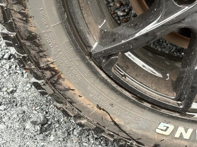 エブリイ PA AC PS 5MT フレンチバスキット 外足回りリフトアップ MTタイヤ 外ホイール 外シートカバー 外フロアマット 外ハンドル ダッシュ板トリム塗装 オーディオディスプレー ETC バックカメラ(75枚目)