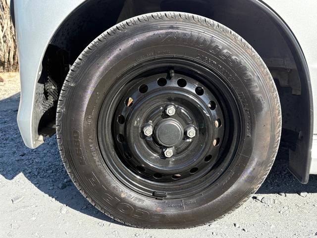 NV100クリッパーバン DX AC PS 4AT リフトアップ 社外キーレス 社外パワーウィンドウ 社外オーディオディスプレー バックカメラ ETC 追加メーター 社外シートカバー 社外ホイール(74枚目)