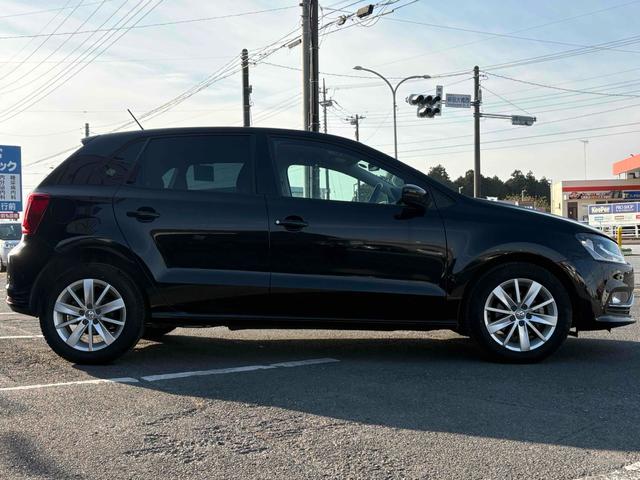 ポロ TSIコンフォートラインアップグレードパック バックカメラ ナビ オートクルーズコントロール アルミホイール オートライト キーレスエントリー アイドリングストップ AT 盗難防止システム ABS CD DVD再生 エアコン パワーステアリング(18枚目)