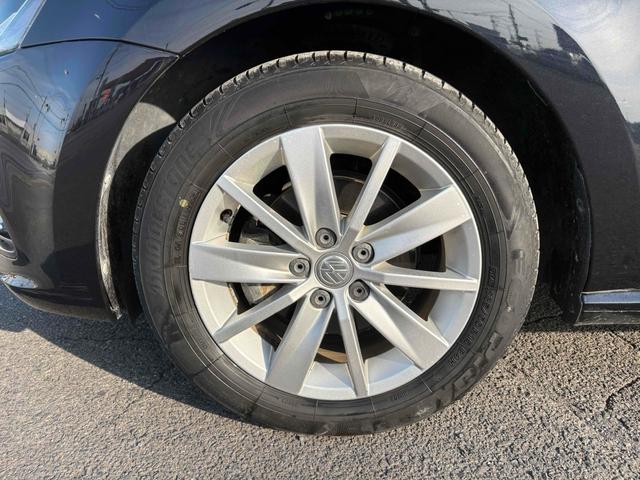 ポロ TSIコンフォートラインアップグレードパック バックカメラ ナビ オートクルーズコントロール アルミホイール オートライト キーレスエントリー アイドリングストップ AT 盗難防止システム ABS CD DVD再生 エアコン パワーステアリング(23枚目)