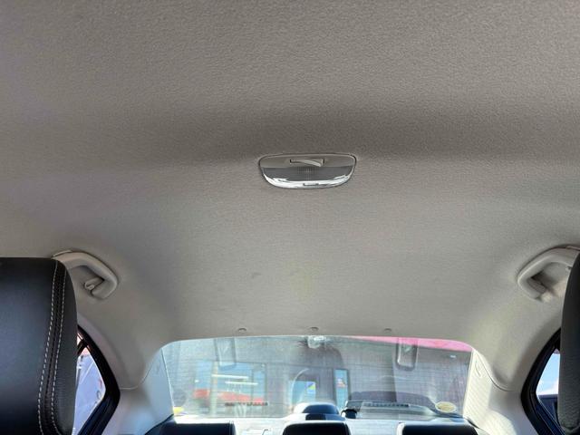 インプレッサＧ４ ２．０ｉアイサイト　４ＷＤ　ＥＴＣ　オートクルーズコントロール　衝突被害軽減システム　バックカメラ　ナビ　ＴＶ　アルミホイール　オートライト　ＣＶＴ　シートヒーター　スマートキー　アイドリングストップ　盗難防止システム（30枚目）