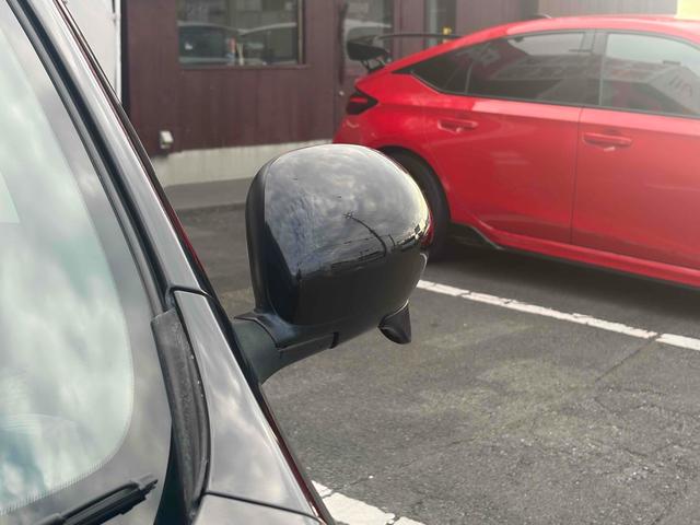 ジューク 15RX ETC バックカメラ ナビ TV オートライト キーレスエントリー 電動格納ミラー CVT 衝突安全ボディ CD ABS エアコン パワーステアリング パワーウィンドウ(24枚目)