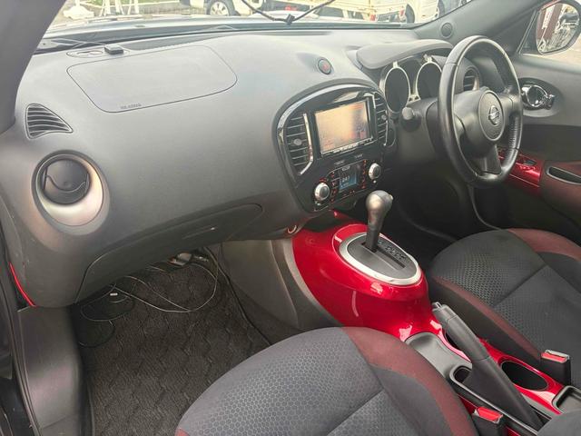 ジューク 15RX ETC バックカメラ ナビ TV オートライト キーレスエントリー 電動格納ミラー CVT 衝突安全ボディ CD ABS エアコン パワーステアリング パワーウィンドウ(37枚目)