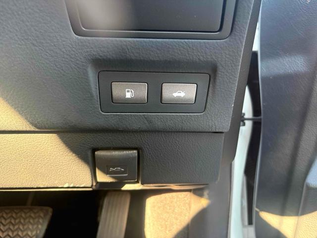 ＬＳ ＬＳ４６０　バージョンＳ　ドライブレコーダー　ＥＴＣ　クリアランスソナー　オートクルーズコントロール　バックカメラ　ナビ　ＴＶ　アルミホイール　オートライト　ＨＩＤ　サンルーフ　ＡＴ　シートエアコン　スマートキー（33枚目）