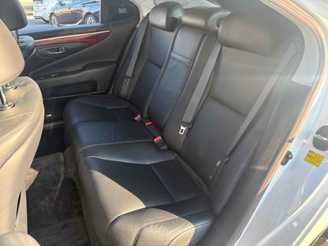 ＬＳ ＬＳ４６０　バージョンＳ　ドライブレコーダー　ＥＴＣ　クリアランスソナー　オートクルーズコントロール　バックカメラ　ナビ　ＴＶ　アルミホイール　オートライト　ＨＩＤ　サンルーフ　ＡＴ　シートエアコン　スマートキー（40枚目）