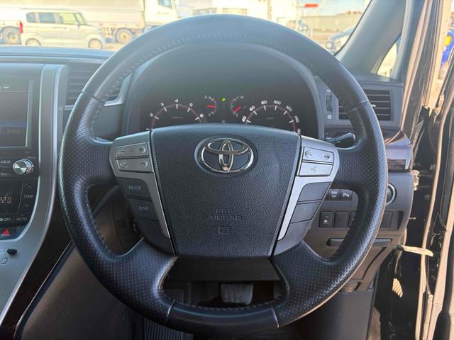 アルファード 240S ETC 全周囲カメラ ナビ TV クリアランスソナー 両側電動スライドドア オートライト HID サンルーフ スマートキー 電動格納ミラー 3列シート CVT アルミホイール CD USB(3枚目)