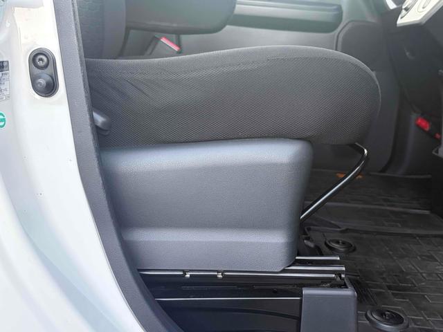 ウェイク Ｘ　ＳＡ　４ＷＤ　バックカメラ　両側スライド・片側電動　ナビ　ＴＶ　衝突被害軽減システム　オートライト　ＬＥＤヘッドランプ　スマートキー　アイドリングストップ　電動格納ミラー　シートヒーター　ベンチシート（30枚目）