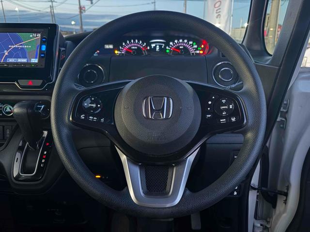 Ｎ－ＢＯＸカスタム Ｇ・Ｌホンダセンシング　ＥＴＣ　バックカメラ　両側スライド・片側電動　ナビ　ＴＶ　クリアランスソナー　オートクルーズコントロール　レーンアシスト　衝突被害軽減システム　オートライト　ＬＥＤヘッドランプ　スマートキー（3枚目）