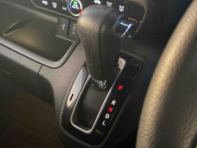 Ｎ－ＢＯＸカスタム Ｇ・Ｌホンダセンシング　ＥＴＣ　バックカメラ　両側スライド・片側電動　ナビ　ＴＶ　クリアランスソナー　オートクルーズコントロール　レーンアシスト　衝突被害軽減システム　オートライト　ＬＥＤヘッドランプ　スマートキー（10枚目）