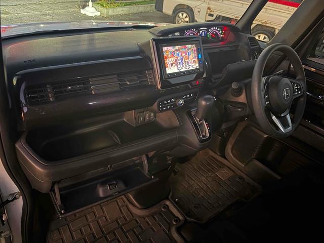 Ｎ－ＢＯＸカスタム Ｇ・Ｌホンダセンシング　ＥＴＣ　バックカメラ　両側スライド・片側電動　ナビ　ＴＶ　クリアランスソナー　オートクルーズコントロール　レーンアシスト　衝突被害軽減システム　オートライト　ＬＥＤヘッドランプ　スマートキー（27枚目）