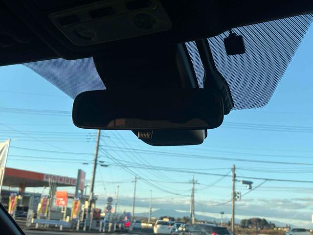 エスクァイア ハイブリッドGi ETC バックカメラ ナビ TV オートクルーズコントロール レーンアシスト 衝突被害軽減システム 両側電動スライドドア オートマチックハイビーム オートライト LEDヘッドランプ スマートキー(32枚目)