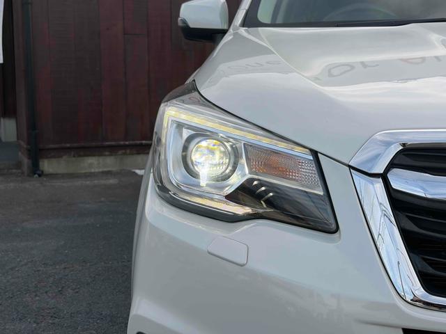 フォレスター ２．０ｉ－Ｌ　４ＷＤ　ＥＴＣ　バックカメラ　オートクルーズコントロール　ナビ　ＴＶ　ＨＩＤ　アルミホイール　キーレスエントリー　電動格納ミラー　シートヒーター　ＭＴ　盗難防止システム　衝突安全ボディ　ＵＳＢ（21枚目）