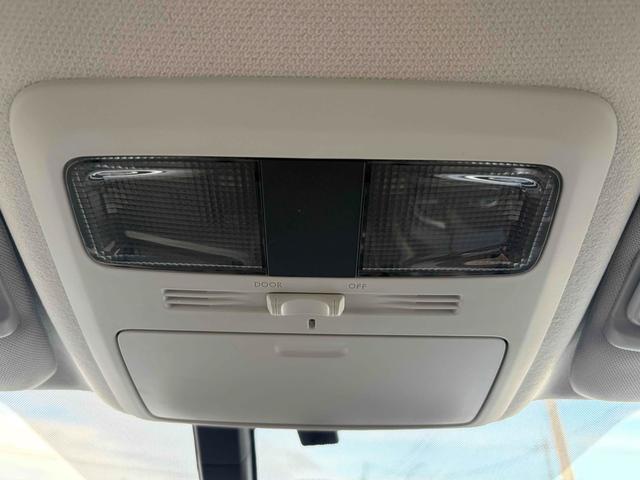 フォレスター ２．０ｉ－Ｌ　４ＷＤ　ＥＴＣ　バックカメラ　オートクルーズコントロール　ナビ　ＴＶ　ＨＩＤ　アルミホイール　キーレスエントリー　電動格納ミラー　シートヒーター　ＭＴ　盗難防止システム　衝突安全ボディ　ＵＳＢ（36枚目）