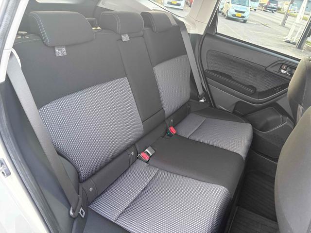 フォレスター ２．０ｉ－Ｌ　４ＷＤ　ＥＴＣ　バックカメラ　オートクルーズコントロール　ナビ　ＴＶ　ＨＩＤ　アルミホイール　キーレスエントリー　電動格納ミラー　シートヒーター　ＭＴ　盗難防止システム　衝突安全ボディ　ＵＳＢ（39枚目）