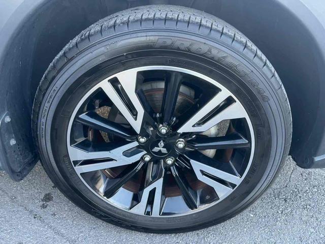 ご覧いただきありがとうございます♪気になったお車がありましたらお気軽にお電話をください♪