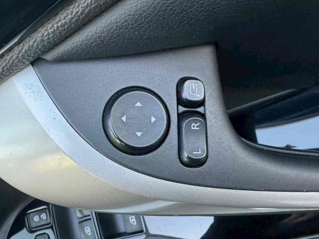 ご覧いただきありがとうございます♪気になったお車がありましたらお気軽にお電話をください♪