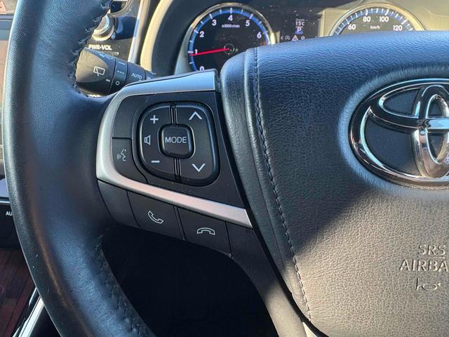 ハリアー プレミアム　モデリスタエアロ　ＪＢＬサウンド　メーカーナビ　バックカメラ　オートクルーズコントロール　レーンアシスト　パワーシート　ＴＶ　オートマチックハイビーム　オートライト　ＬＥＤヘッドランプ　電動リアゲート（11枚目）