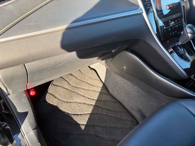 ハリアー プレミアム　モデリスタエアロ　ＪＢＬサウンド　メーカーナビ　バックカメラ　オートクルーズコントロール　レーンアシスト　パワーシート　ＴＶ　オートマチックハイビーム　オートライト　ＬＥＤヘッドランプ　電動リアゲート（35枚目）