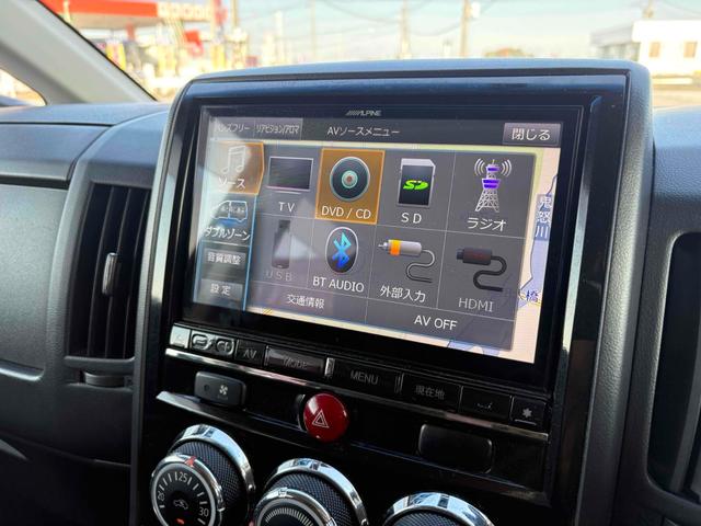 デリカＤ：５ Ｄ　パワーパッケージ　４ＷＤ　ＥＴＣ　ナビ　ＴＶ　オートクルーズコントロール　両側電動スライドドア　オートライト　ＨＩＤ　スマートキー　電動格納ミラー　シートヒーター　後席モニター　３列シート　ウォークスルー　ＡＴ（5枚目）