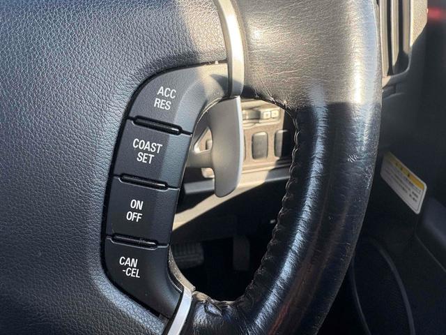 デリカＤ：５ Ｄ　パワーパッケージ　４ＷＤ　ＥＴＣ　ナビ　ＴＶ　オートクルーズコントロール　両側電動スライドドア　オートライト　ＨＩＤ　スマートキー　電動格納ミラー　シートヒーター　後席モニター　３列シート　ウォークスルー　ＡＴ（9枚目）