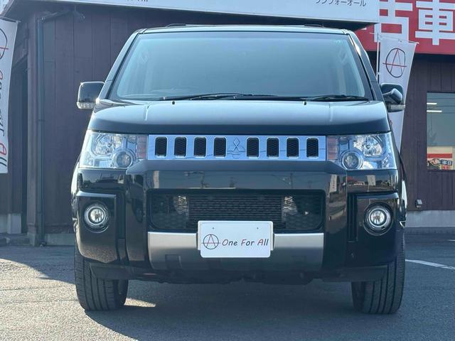 デリカＤ：５ Ｄ　パワーパッケージ　４ＷＤ　ＥＴＣ　ナビ　ＴＶ　オートクルーズコントロール　両側電動スライドドア　オートライト　ＨＩＤ　スマートキー　電動格納ミラー　シートヒーター　後席モニター　３列シート　ウォークスルー　ＡＴ（13枚目）