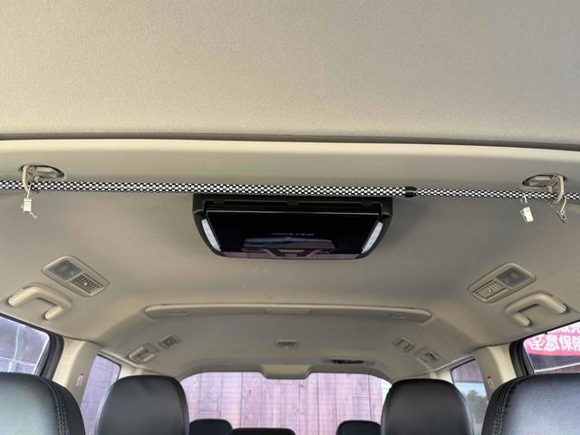 デリカＤ：５ Ｄ　パワーパッケージ　４ＷＤ　ＥＴＣ　ナビ　ＴＶ　オートクルーズコントロール　両側電動スライドドア　オートライト　ＨＩＤ　スマートキー　電動格納ミラー　シートヒーター　後席モニター　３列シート　ウォークスルー　ＡＴ（28枚目）