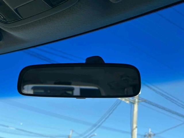 ステップワゴンスパーダ Ｚ　ＥＴＣ　バックカメラ　ナビ　ＴＶ　オートクルーズコントロール　両側電動スライドドア　ＨＩＤ　アイドリングストップ　電動格納ミラー　３列シート　ＣＶＴ　アルミホイール　ＣＤ　ＤＶＤ再生　ＵＳＢ（34枚目）