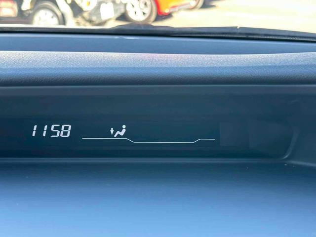 ステップワゴンスパーダ Ｚ　ＥＴＣ　バックカメラ　ナビ　ＴＶ　オートクルーズコントロール　両側電動スライドドア　ＨＩＤ　アイドリングストップ　電動格納ミラー　３列シート　ＣＶＴ　アルミホイール　ＣＤ　ＤＶＤ再生　ＵＳＢ（37枚目）