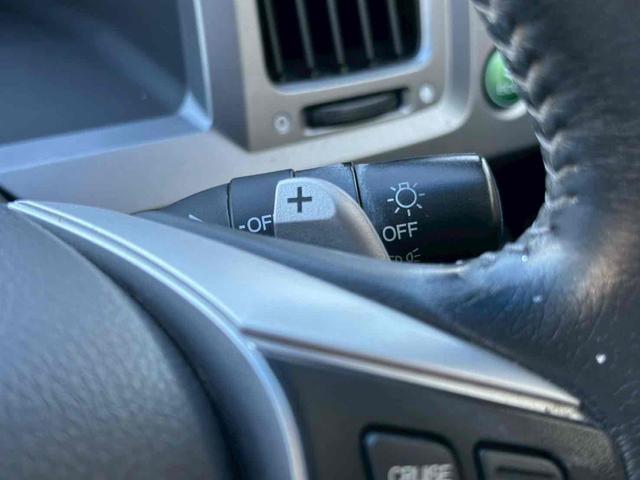 ステップワゴンスパーダ Ｚ　ＥＴＣ　バックカメラ　ナビ　ＴＶ　オートクルーズコントロール　両側電動スライドドア　ＨＩＤ　アイドリングストップ　電動格納ミラー　３列シート　ＣＶＴ　アルミホイール　ＣＤ　ＤＶＤ再生　ＵＳＢ（39枚目）