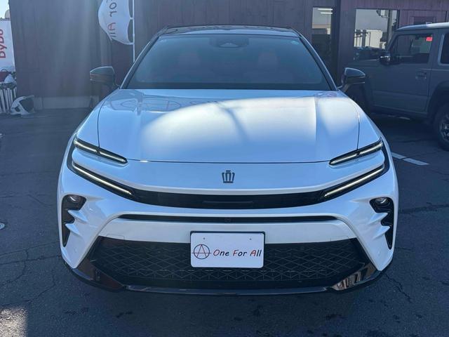 クラウンスポーツ Ｚ　４ＷＤ　クリアランスソナー　オートクルーズコントロール　レーンアシスト　パワーシート　衝突被害軽減システム　ナビ　ＴＶ　オートライト　ＬＥＤヘッドランプ　電動リアゲート　アルミホイール　スマートキー（12枚目）