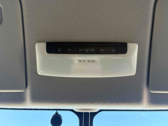 セレナ ハイウェイスター　プロパイロットエディション　ドライブレコーダー　バックカメラ　ナビ　ＴＶ　クリアランスソナー　オートクルーズコントロール　衝突被害軽減システム　両側電動スライドドア　オートライト　スマートキー　アイドリングストップ　後席モニター（41枚目）