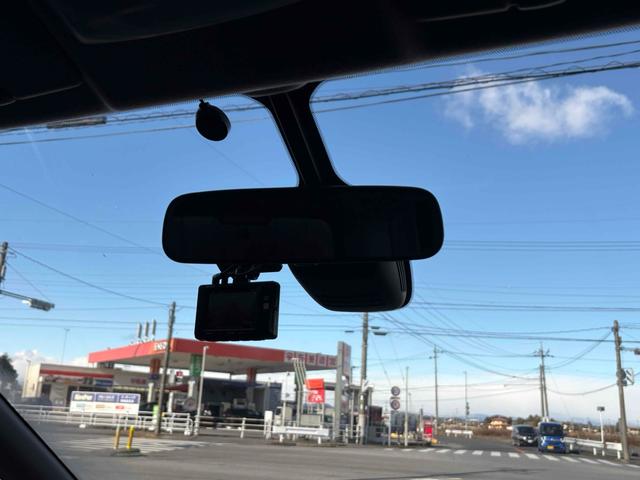 セレナ ハイウェイスター　プロパイロットエディション　ドライブレコーダー　バックカメラ　ナビ　ＴＶ　クリアランスソナー　オートクルーズコントロール　衝突被害軽減システム　両側電動スライドドア　オートライト　スマートキー　アイドリングストップ　後席モニター（43枚目）