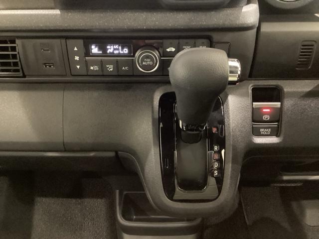 N-BOXカスタム ベースグレード(27枚目)