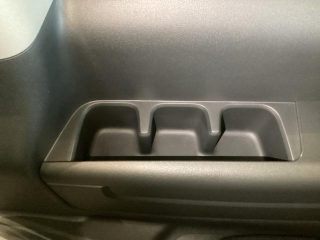 ステップワゴンスパーダ スパーダ（70枚目）