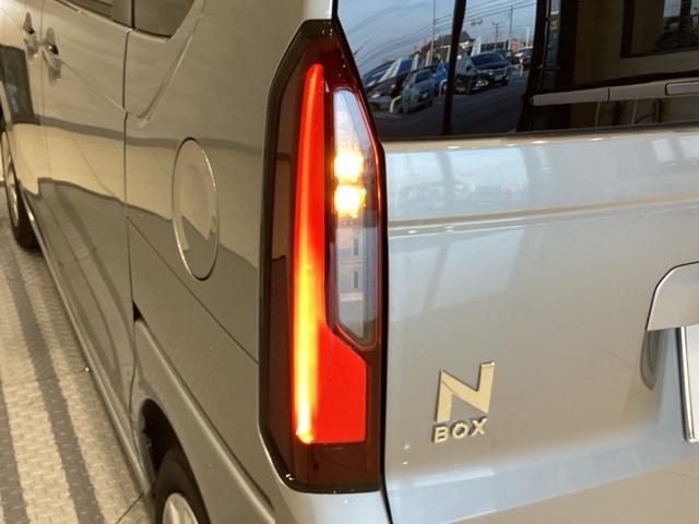 N-BOX ベースグレード(12枚目)
