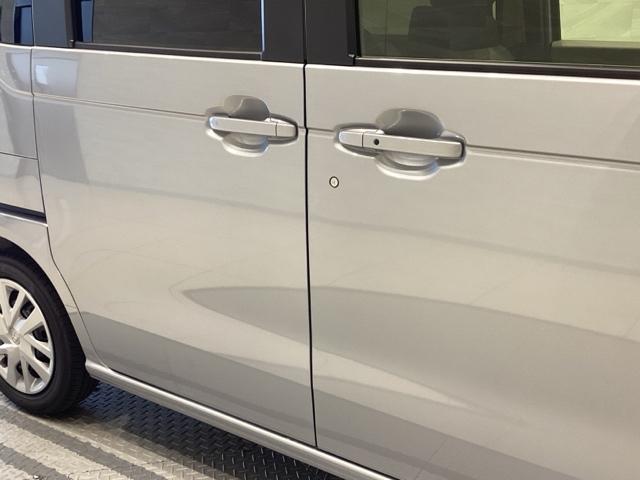 N-BOX ベースグレード(13枚目)