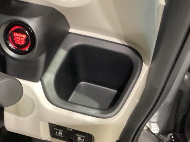 N-BOX ベースグレード(45枚目)