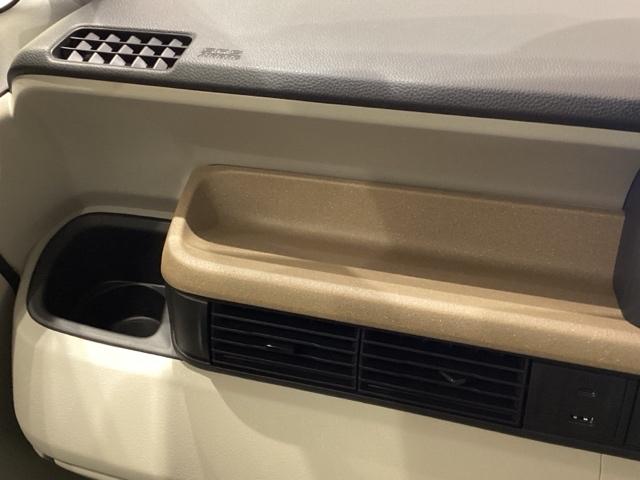 N-BOX ベースグレード(51枚目)