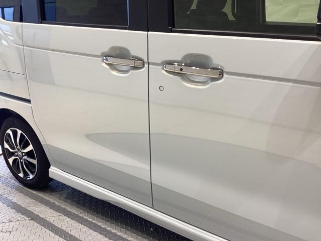 Ｎ－ＢＯＸカスタム コーディネートスタイル（13枚目）